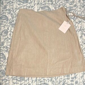 Women's Tan Skirt
